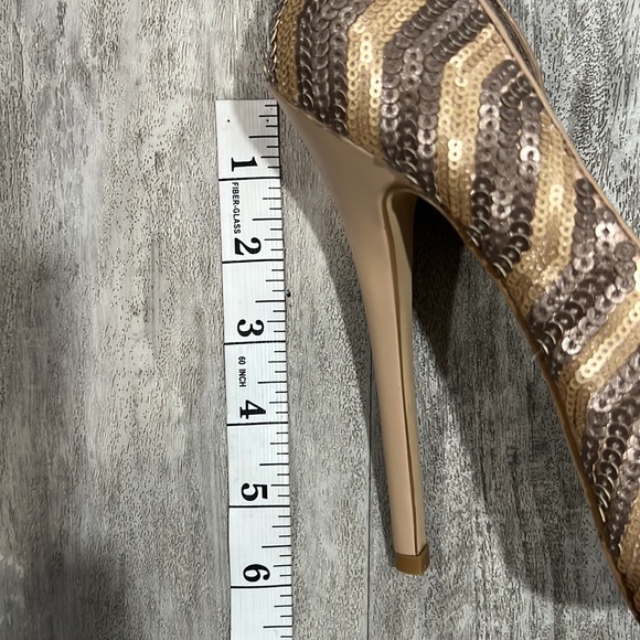 New Steve Madden Disko Sequence Platform Heels - Picture 11 of 13